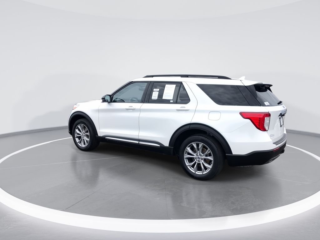 Used 2023 White Ford XLT image 6