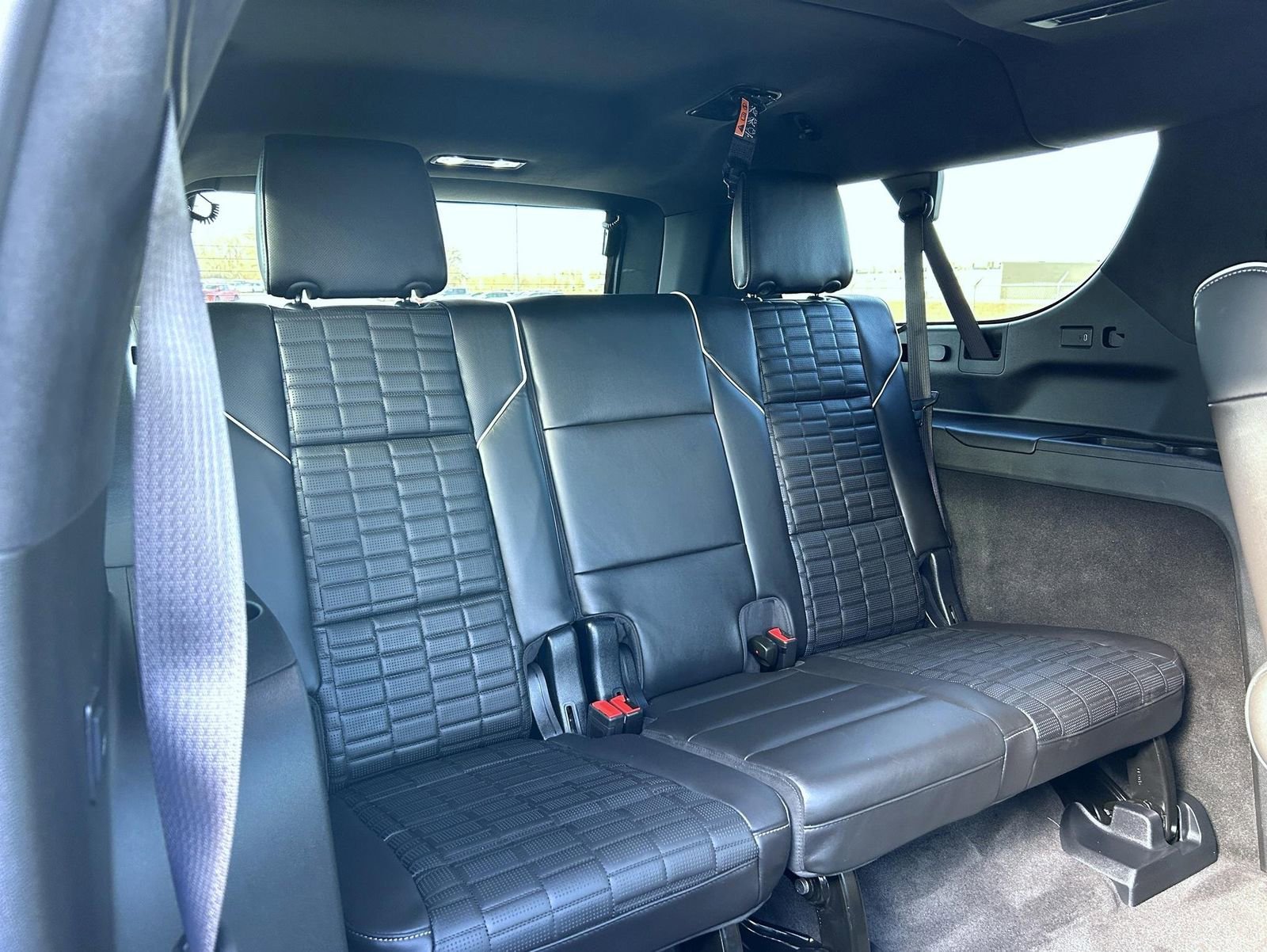 2025 Cadillac Escalade ESV Premium Luxury Platinum - Photo 22