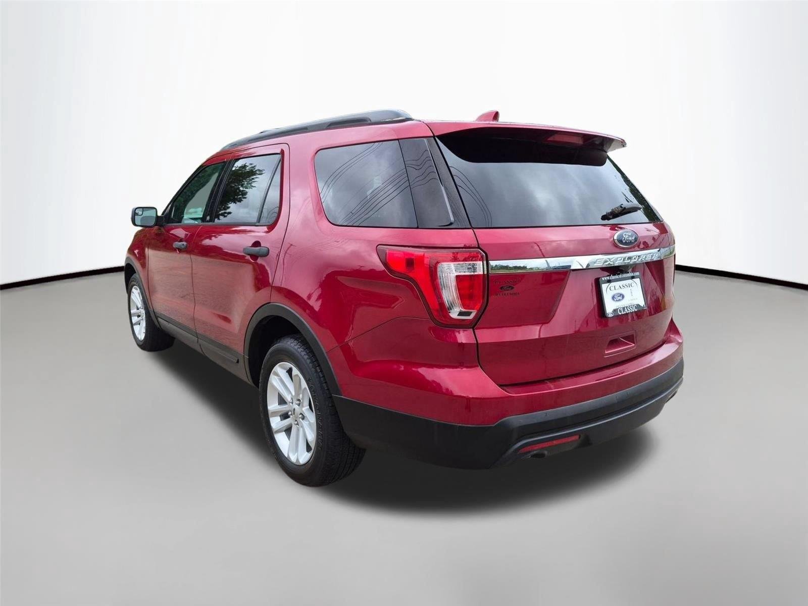 Used 2016 Ruby Red Metallic Tinted Clearcoat Ford Base image 7