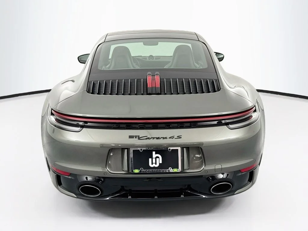 Used 2022 Green Porsche Carrera 4S image 6