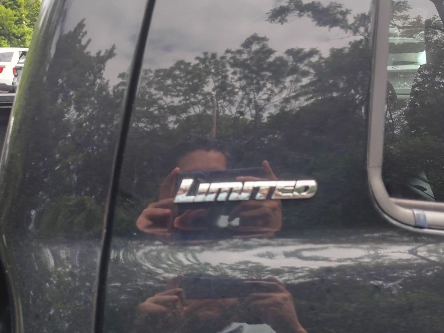 Used 2015 Attitude Black Metallic Toyota LTD image 13