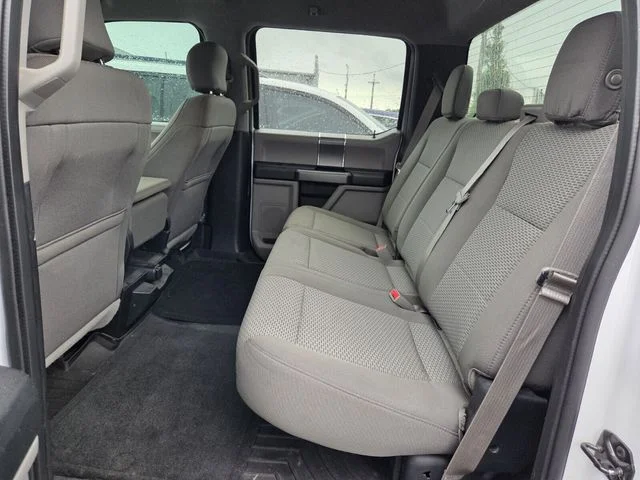 Used 2017 White Ford XLT image 8