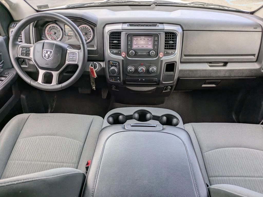 2024 RAM Ram 1500 Classic SLT - Photo 16