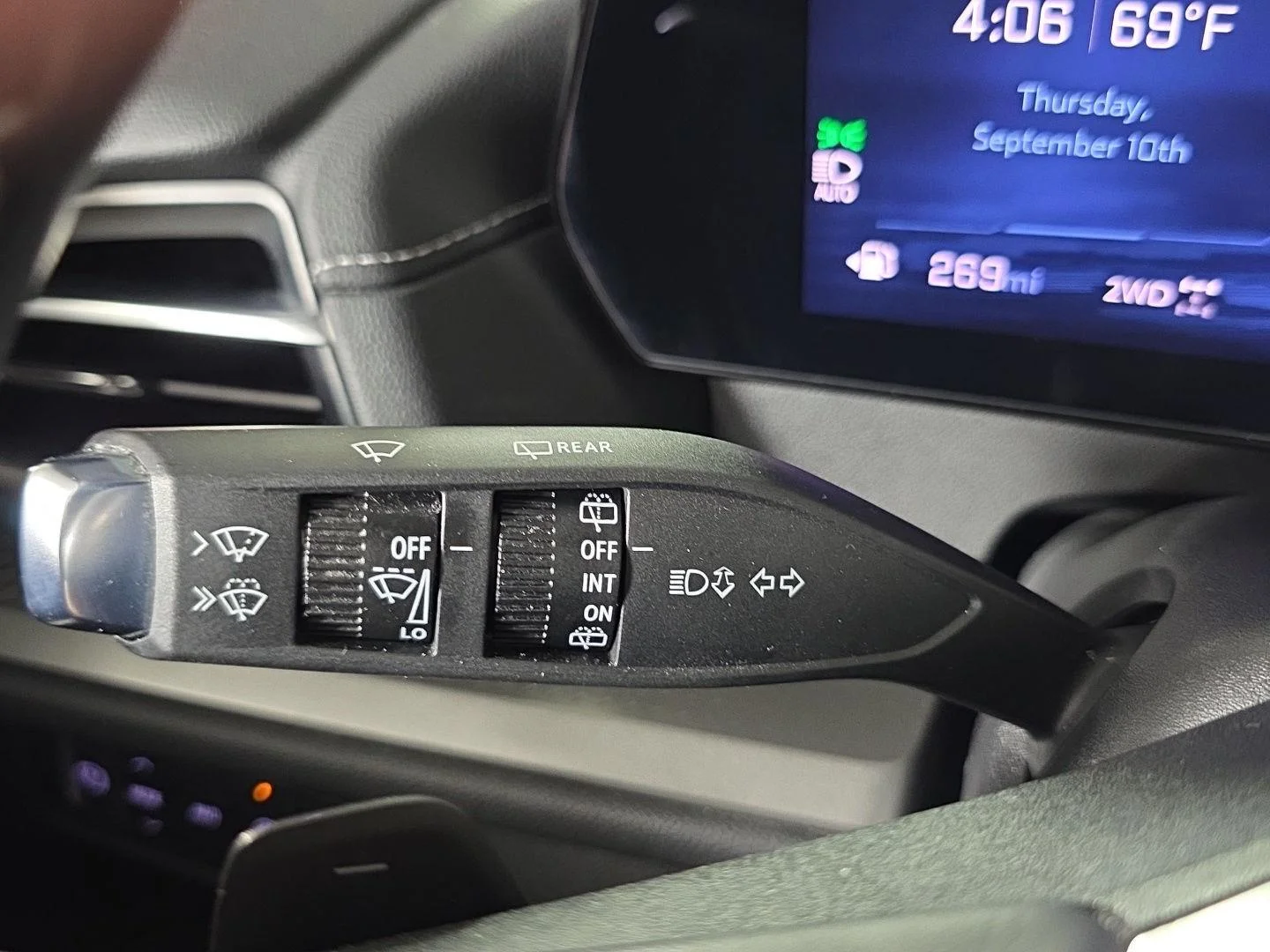 Used 2024 Sterling Gray Metallic Chevrolet AWD LT image 23