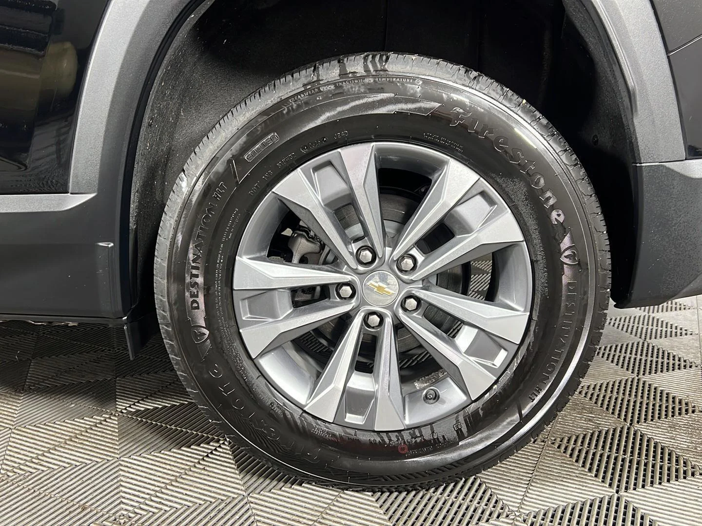 New 2026 Mosaic Black Metallic Chevrolet LT image 33