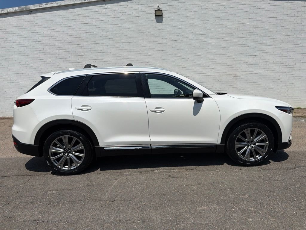 2022 Mazda CX-9 Signature AWD's photo
