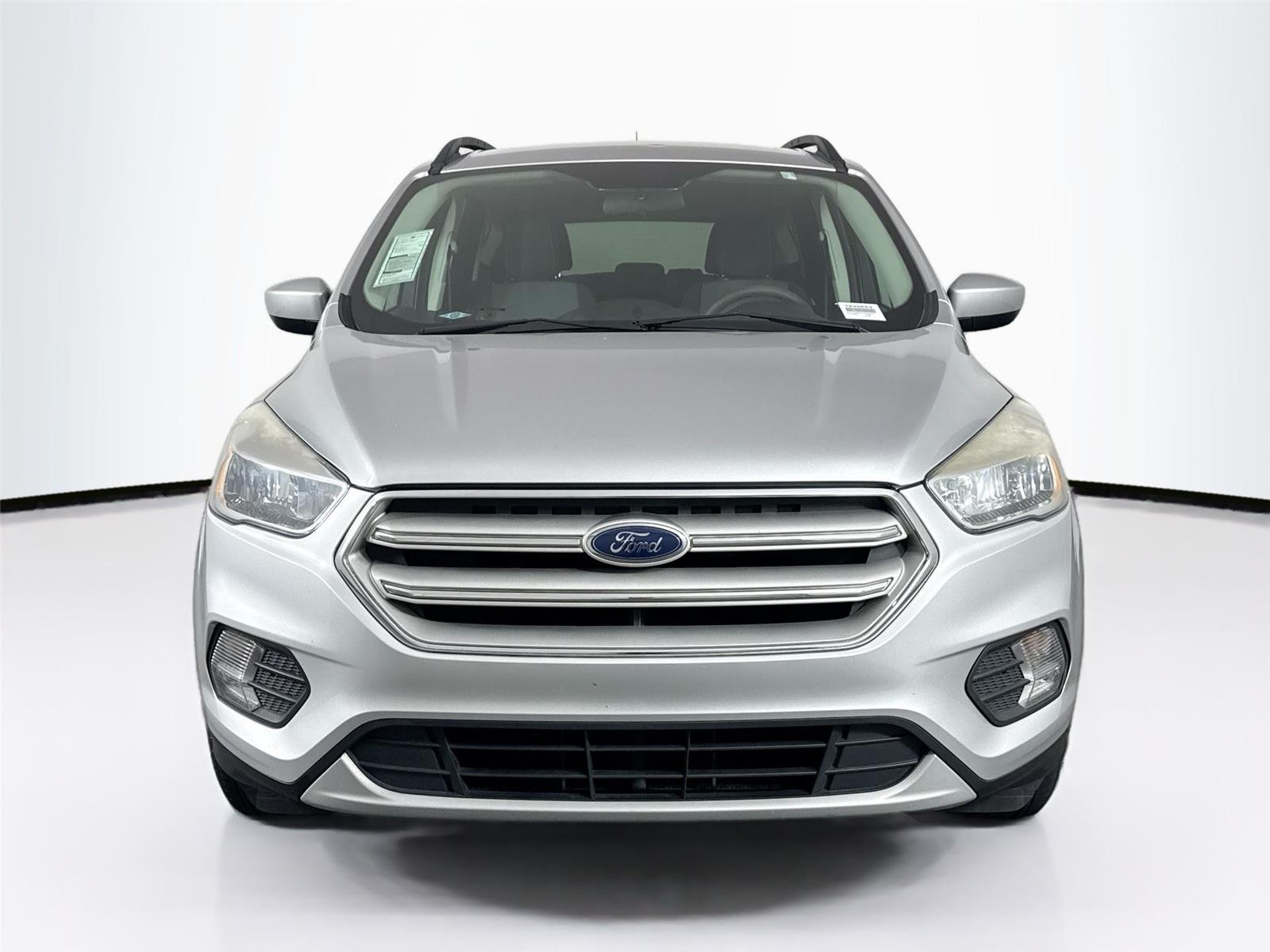 Used 2018 Ingot Silver Ford SE image 8
