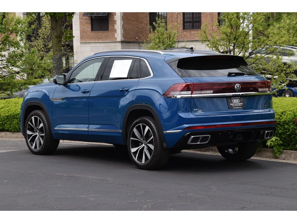 Used 2025 Blue Volkswagen 2.0T SEL Premium R-Line image 6