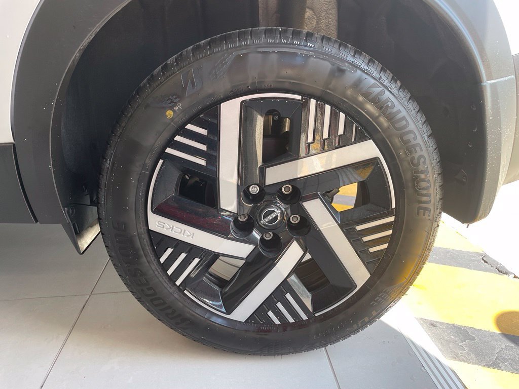 Used 2026 White Nissan SV image 17