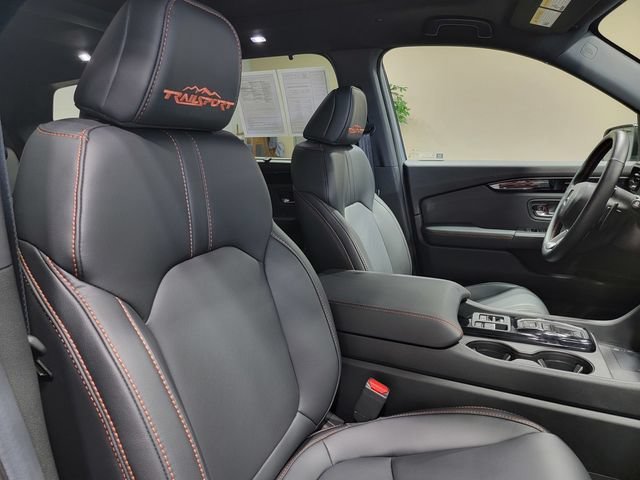 2025 Honda Pilot TrailSport - Photo 16