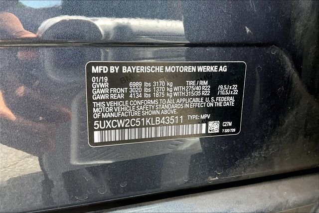 Used 2019 Gray BMW xDrive40i image 16