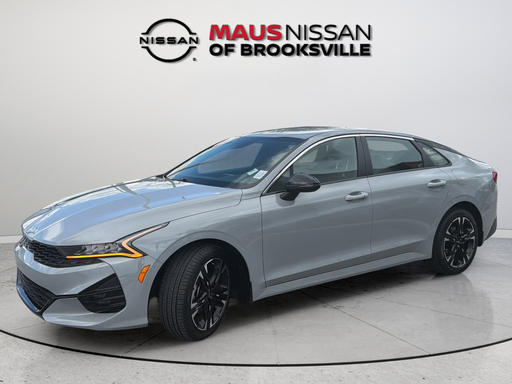 Used 2024 Gray Kia GT-Line image 5