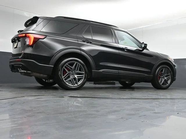Certified Used 2025 Agate Black Metallic Ford ST image 45