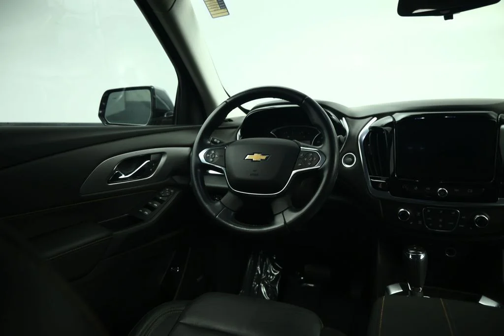 Used 2019 Gray Chevrolet 3LT image 39