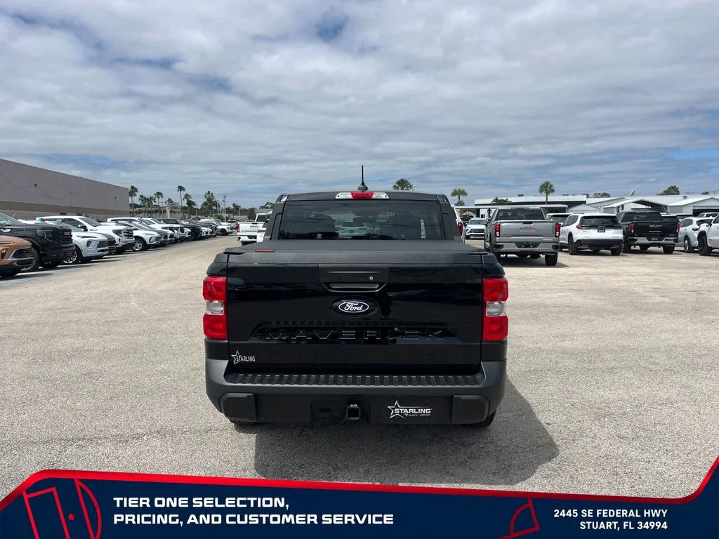 Used 2025 Black Ford XLT image 6