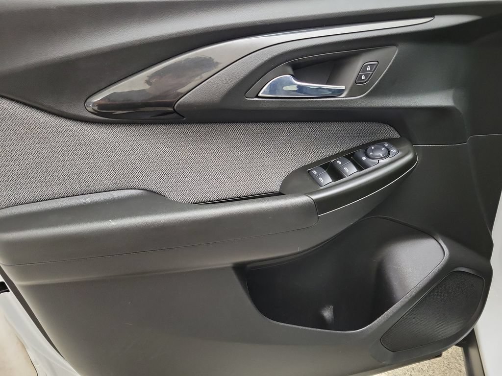 2023 Chevrolet TrailBlazer LT - Photo 18
