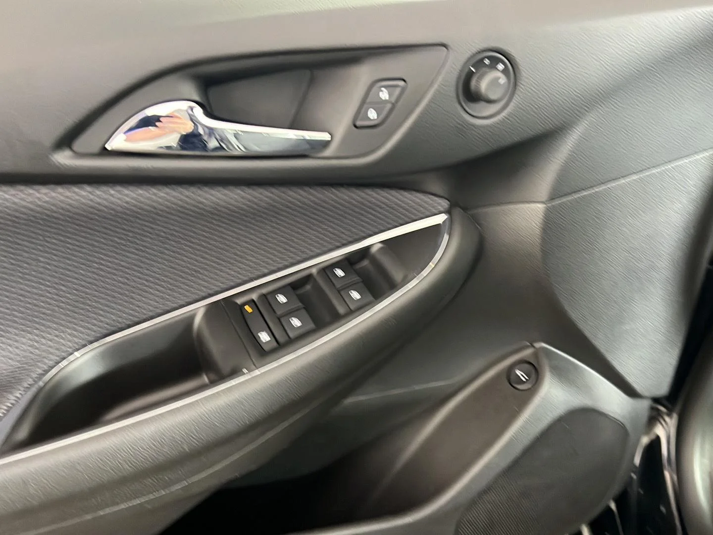 Used 2018 Mosaic Black Metallic Chevrolet LT image 16