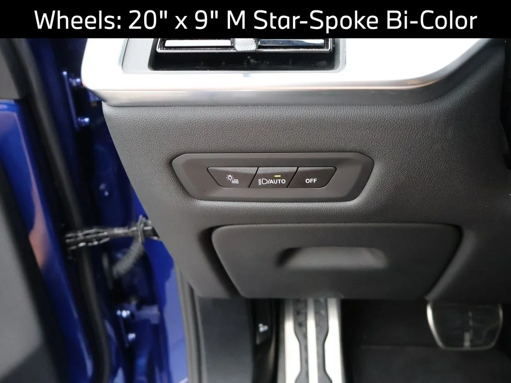 Certified Used 2026 Blue BMW M60i image 31