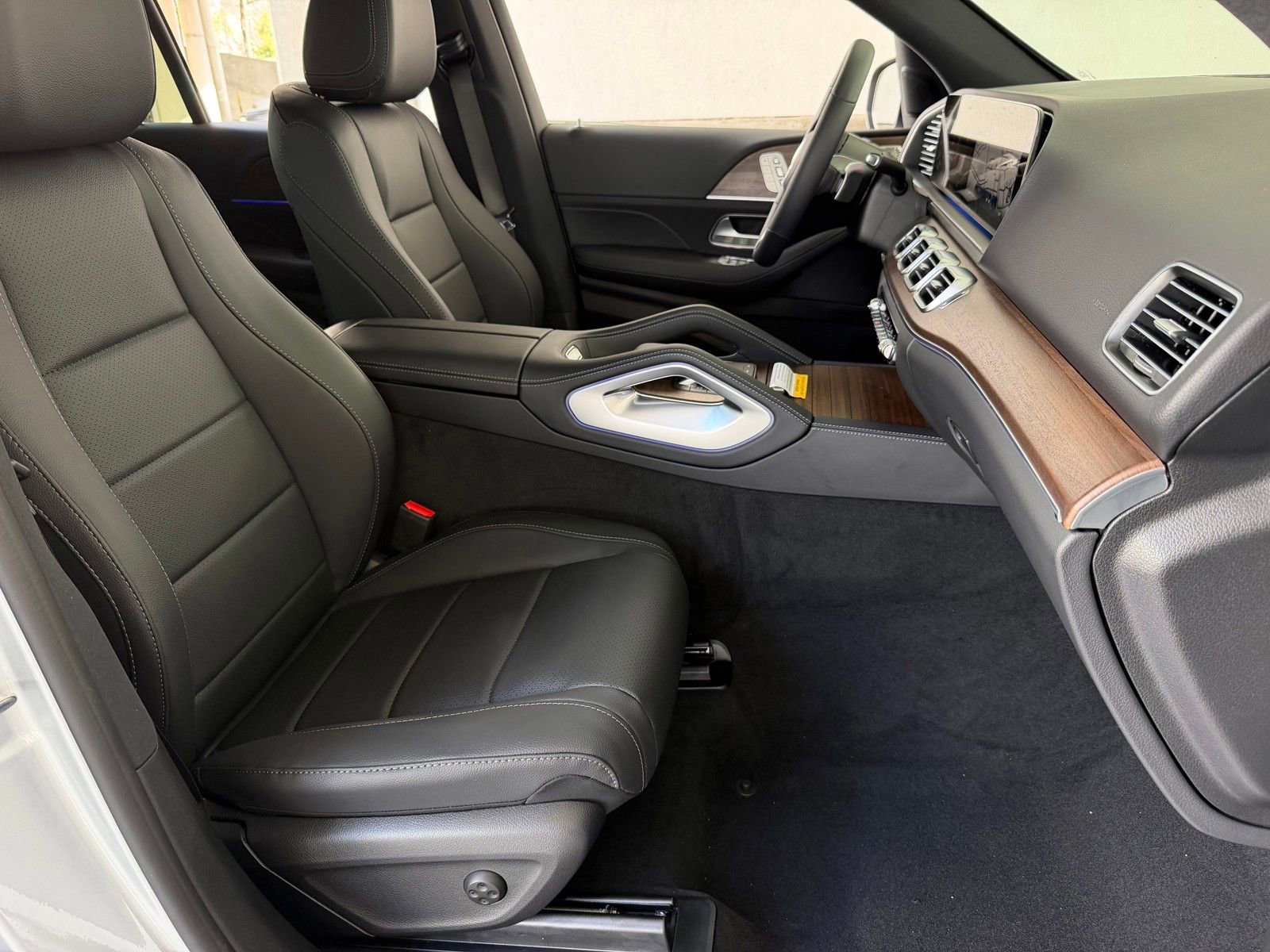 New 2026 Cirrus Silver Metallic Mercedes-Benz GLE 350 image 42