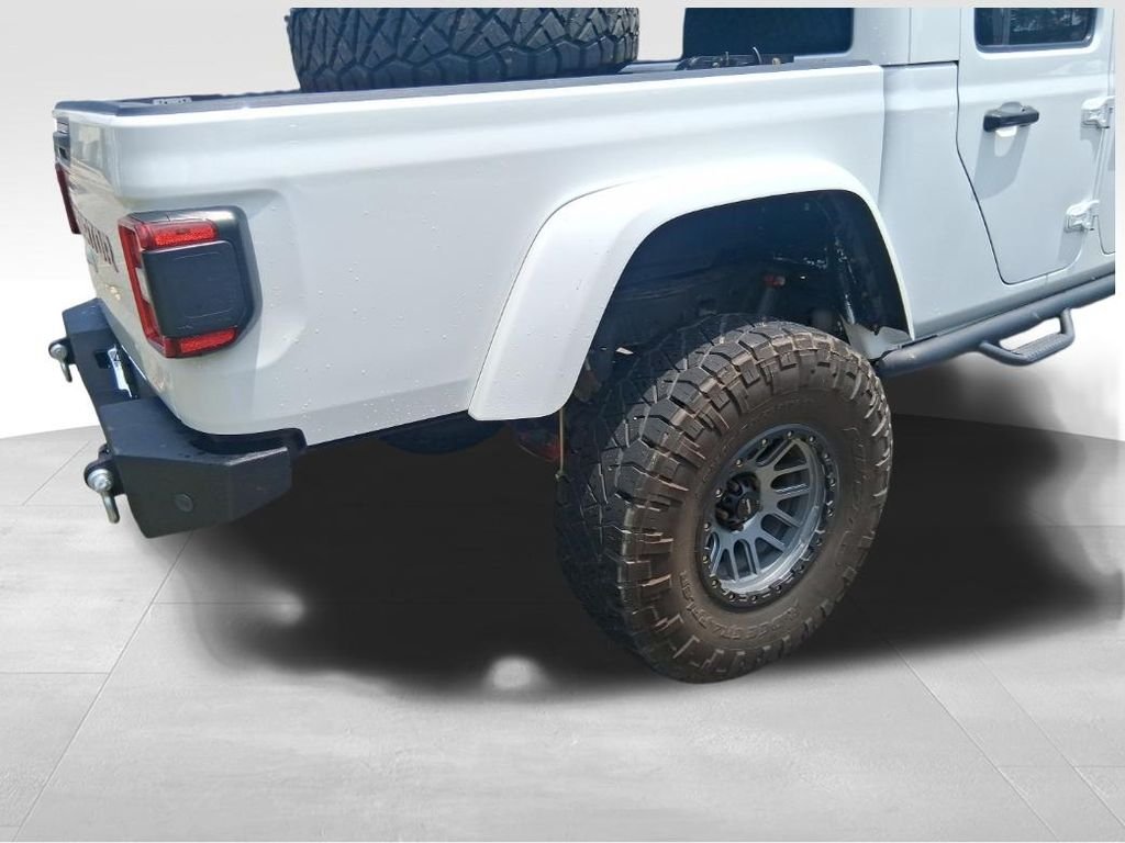 Used 2020 White Jeep Rubicon image 4