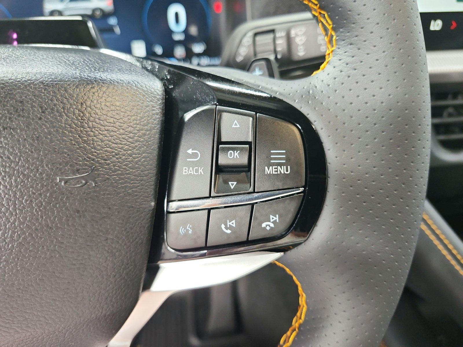 New 2026 Space White Metallic Ford Tremor® image 24