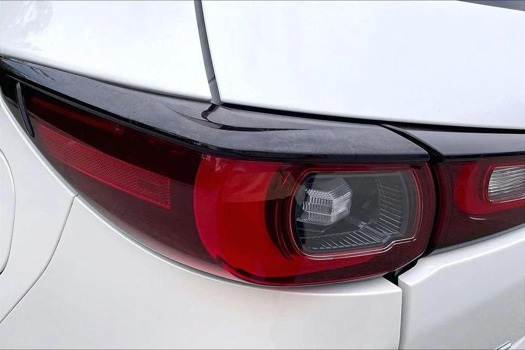 Used 2022 White Mazda 2.5 S Premium Package image 30