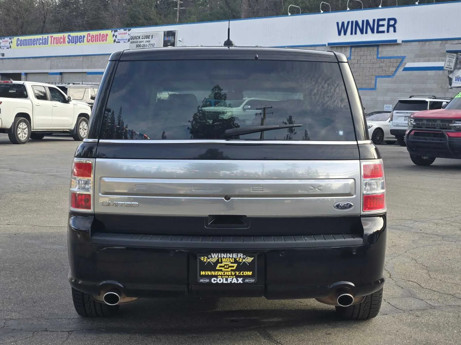 Used 2019  Ford Limited image 5