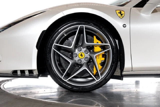 Certified Used 2021 Bianco Fuji Ferrari  image 19