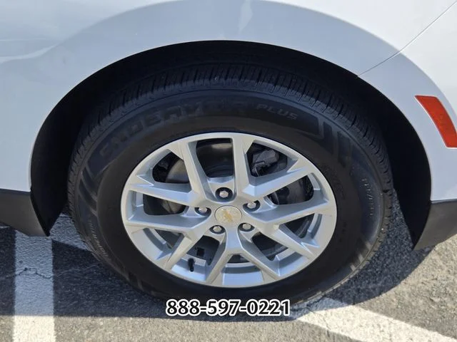 Used 2023 Summit White CHEVROLET LT image 20