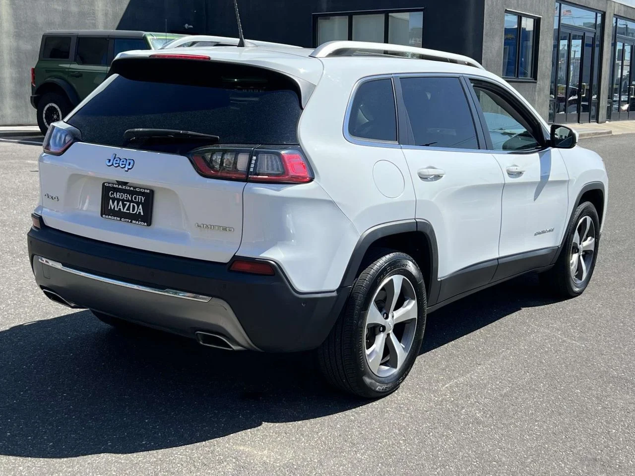 Used 2021 Bright White Clearcoat Jeep Limited 4x4 image 7