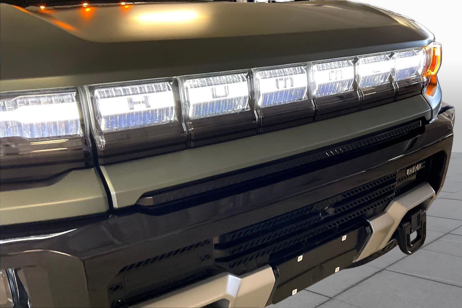 Used 2024 Moonshot Green Matte GMC 3X image 30