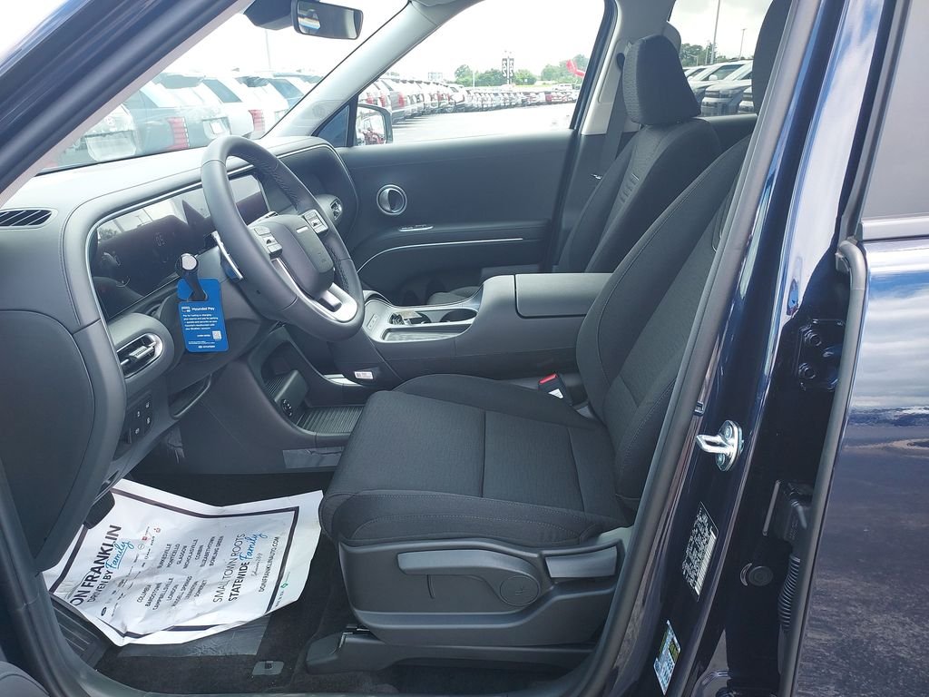 New 2026 Blue Hyundai SE image 9
