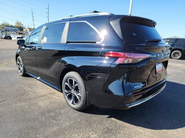 Used 2025 Midnight Black Metallic Toyota Platinum image 4