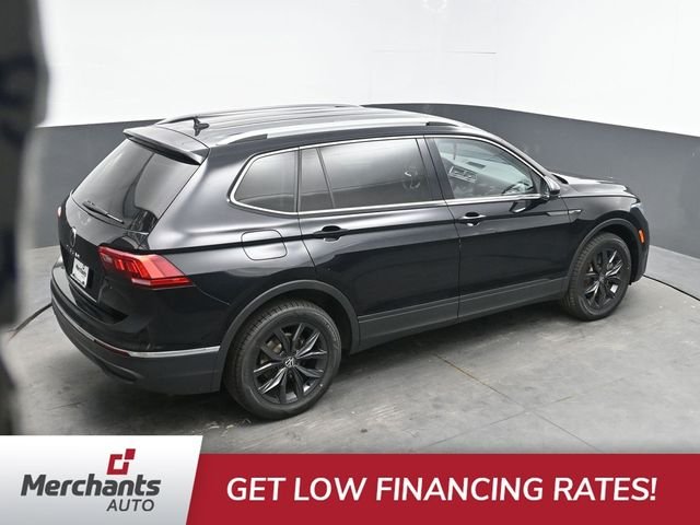 Used 2024 Black Volkswagen 2.0T SE image 39