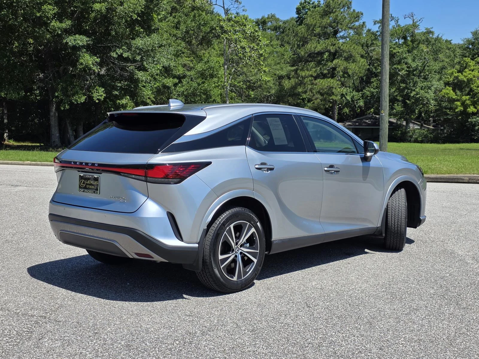Certified Used 2023 Iridium Lexus 350h Premium image 5
