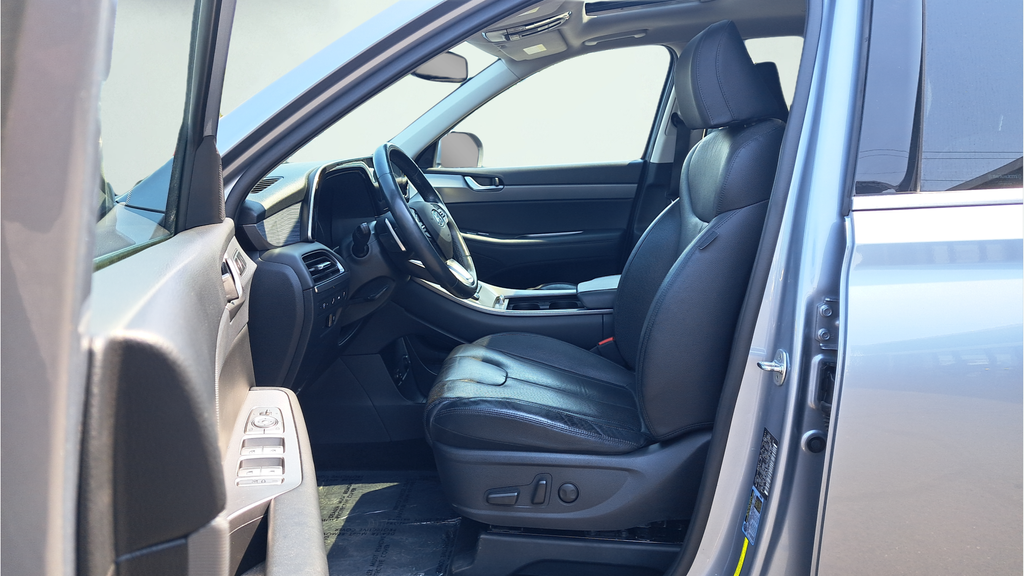 Used 2020 Silver Hyundai SEL image 10