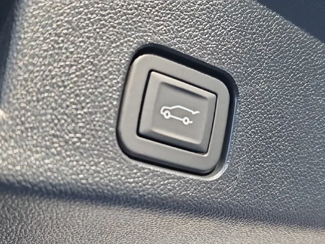 2027 GMC Acadia Elevation - Photo 14