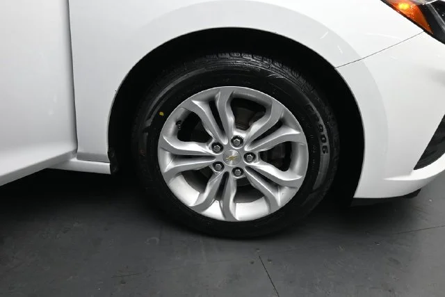 Certified Used 2019 Summit White Chevrolet LT image 33