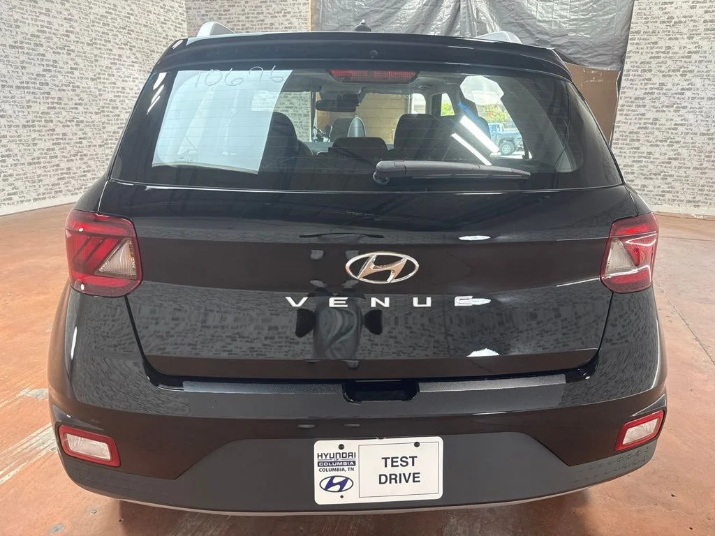 New 2026 Onyx Black Hyundai SEL image 6