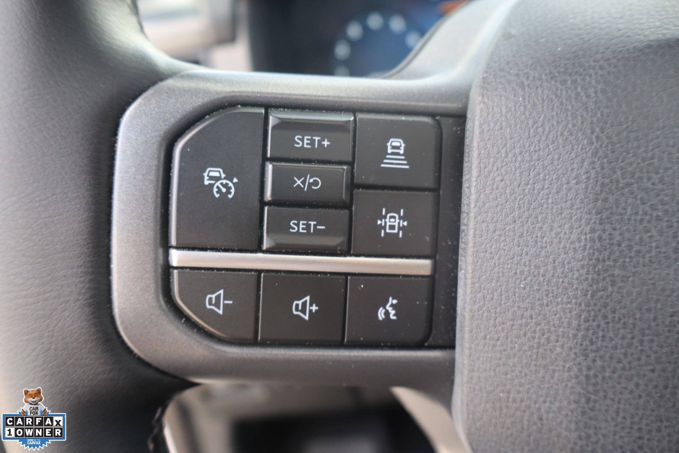 Used 2025 White Ford Lariat image 16