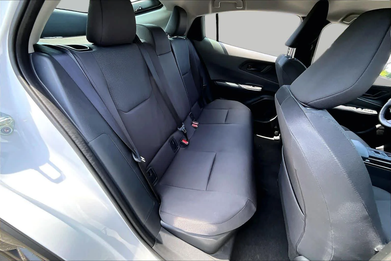 Used 2024 Wind Chill Pearl Toyota LE image 20