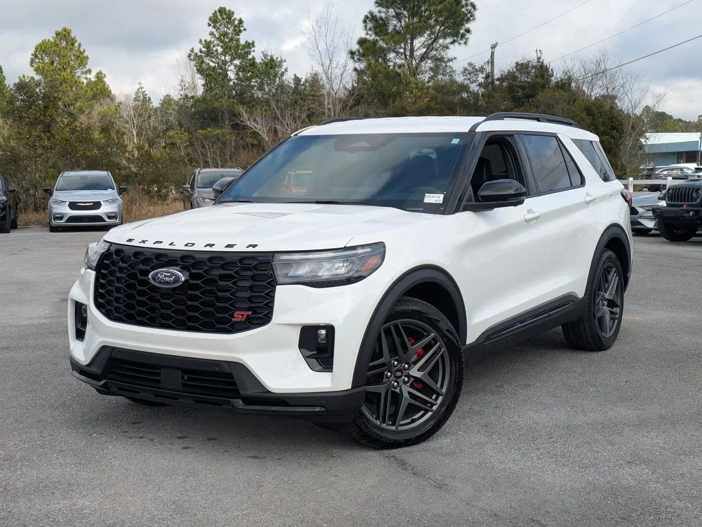 2025 Ford Explorer