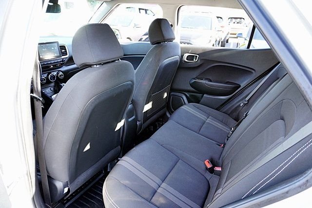 Used 2021 Silver Hyundai SEL image 16