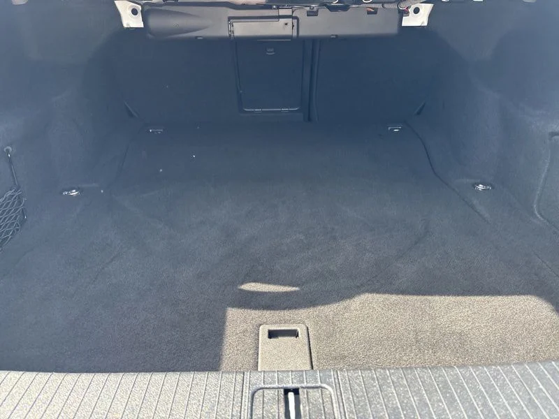 Used 2016  Mercedes-Benz E 350 image 10