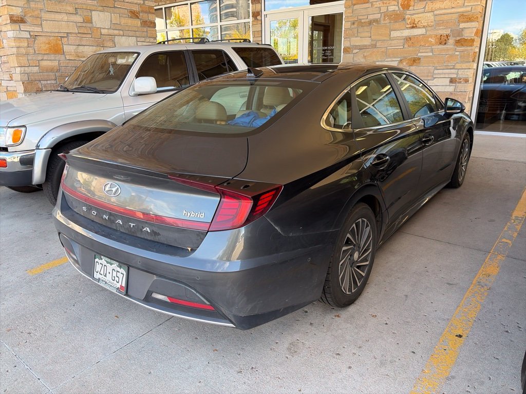 Used 2023 Gray Hyundai Limited image 3