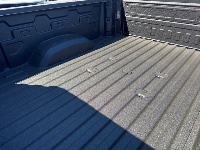 2025 Chevrolet Silverado 3500 HD LTZ - Photo 18