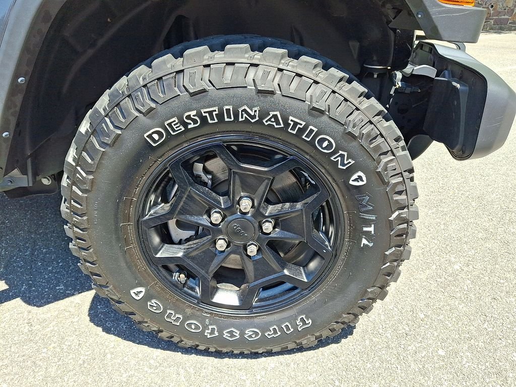 Used 2022 Gray Jeep Willys image 8