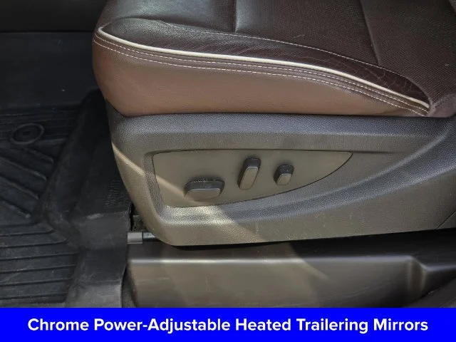 Used 2019 Iridescent Pearl Tricoat Chevrolet High Country image 34
