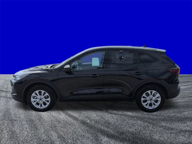 New 2026 Agate Black Metallic Ford Active® image 7