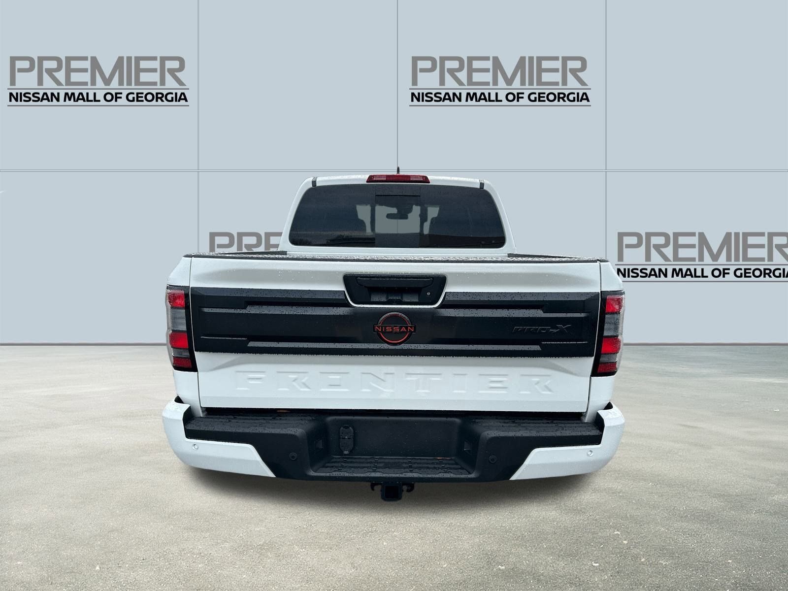 New 2026 White Nissan PRO-X image 6